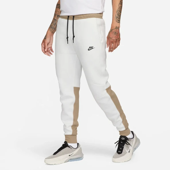 Nike Tech Fleece Erkek Beyaz Eşofman Altı FB8002-121 ürün görseli 1
