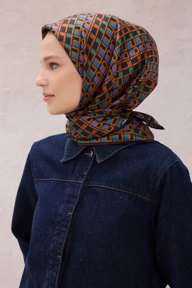 Logo Desen Saf İpek Twill Eşarp 4223D01 ürün görseli 1
