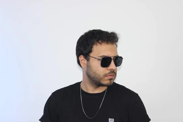 POLO BLACK PB8126 C6 53 18 140 POLARİZED ERKEK GÜNEŞ GÖZLÜĞÜ ürün görseli 1