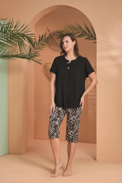 Pjs Kadın Leopar Desenli V Yaka Kısa Kollu Kapri Rahat Pijama Takım ürün görseli 1