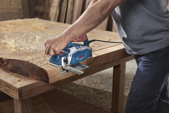 Bosch GHO 16-82 El Planyası - Resim 3