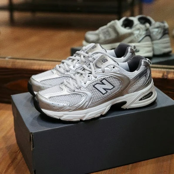 New Balance NB5302023LG 530 SILVER METALLIC KADIN SPOR AYAKKABI ürün görseli 1