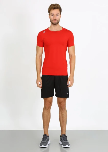 New Balance NBTM2109-CHR Erkek Kısa Kol Tişört ürün görseli 1