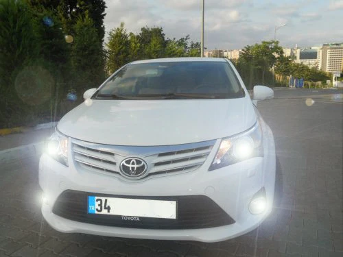 Toyota Avensis (2009-2015) Araçlar için Led Xenon Uzun Far Aydınlatma Ampulu FEMEX Premio Plus HB3 ürün görseli 1