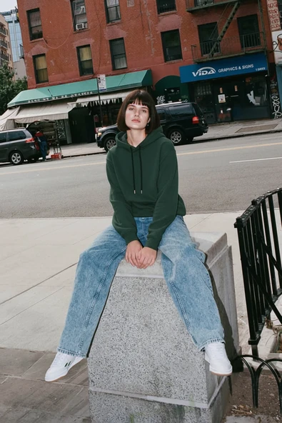 Kadın Kapüşonlu Cepli Nefti Sweatshirt ürün görseli 1