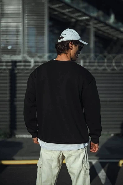 Kışlık Bisiklet Yaka Üç İplik Basic SweatShirt - Siyah - Resim 2