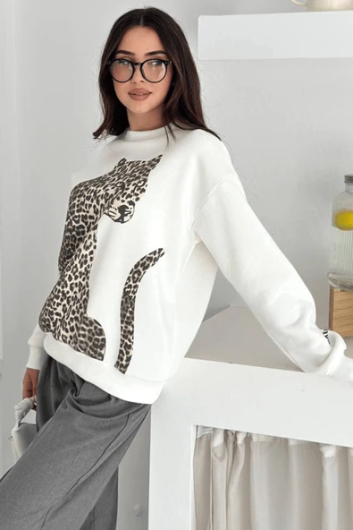 Leopar Baskı Detaylı Sweatshirt Beyaz ürün görseli 1