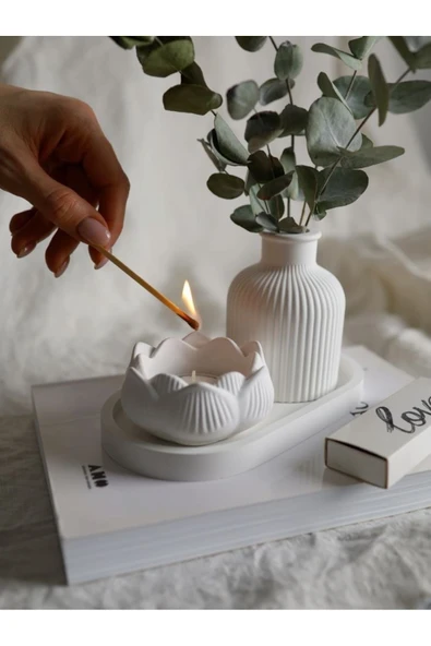 LALEZEN HOME Dekoratif  Stantlı Gül Mum ve Vazo Seti ürün görseli 1