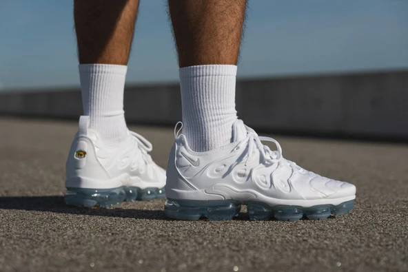 Nike Air Vapormax Plus 'White Platinum - Resim 3