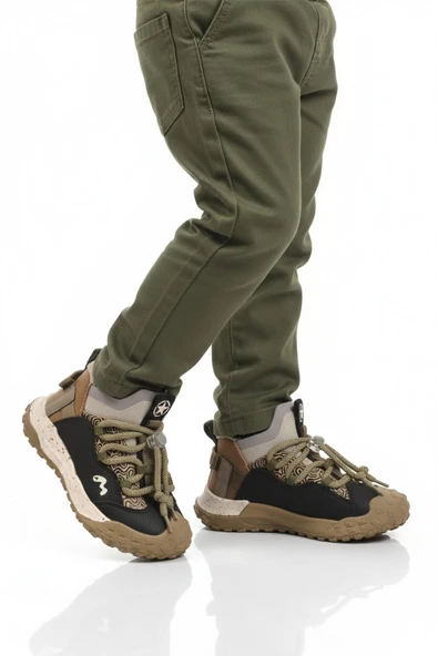 Siyah Bağcıklı Erkek Çocuk Hi Sneaker ürün görseli 1