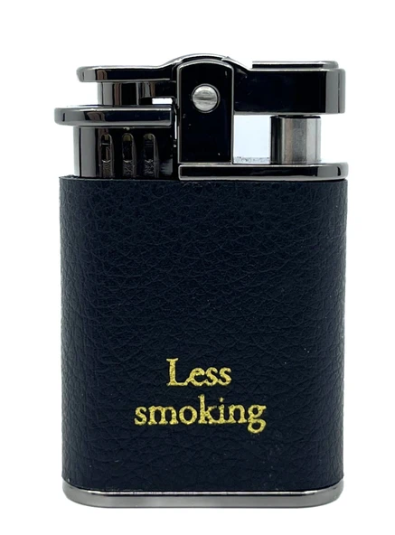 Zenit Less Smoking Deri Kaplama Benzinli Çakmak - Siyah ürün görseli 1