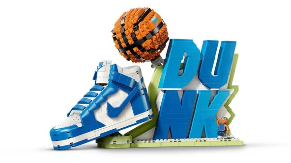 LEGO® Nike x LEGO® Collection Nike Dunk 43008 - Resim 3
