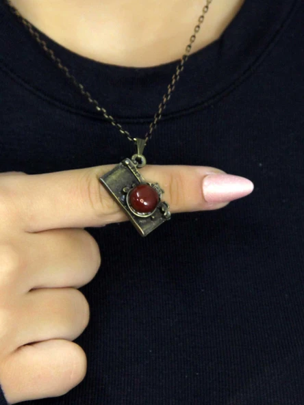 Doğal Taş Akik Doğal Taşlı Fotograf Makinesi Modelli Antik Kadın Kolye euk42a ürün görseli 1