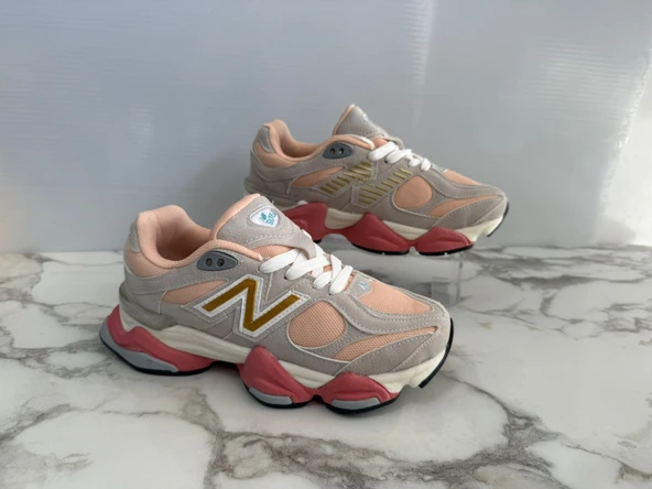 NEW BALANCE 9060 GRİ PUDRA AYAKKABI ürün görseli 1