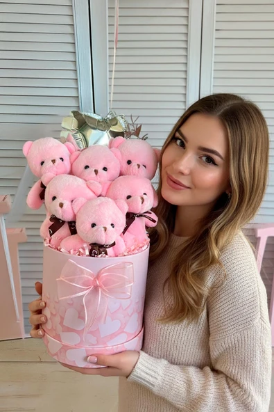 Premium Silindir Pembe Kalpli Kutusunda, Kalpli Balonlu 6’lı Pembe Ayıcık Buketi ürün görseli 1