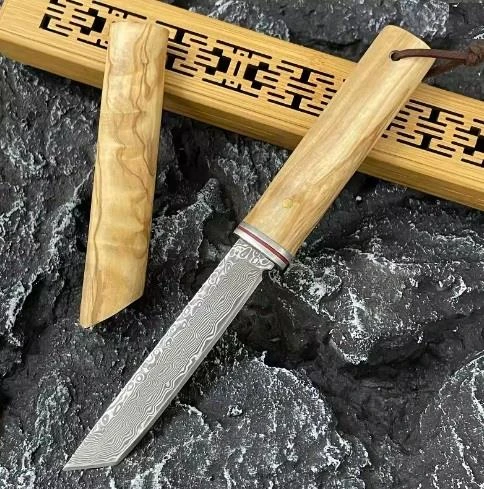 Damascus Tanto Japon EDC Zeytin Ağacı Sap ürün görseli 1