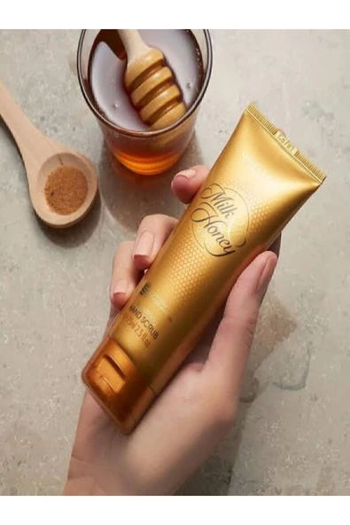 Oriflame Milk & Honey Gold Milk & Honey Gold Pürüzsüzleştirici El Arındırıcısı ürün görseli 1