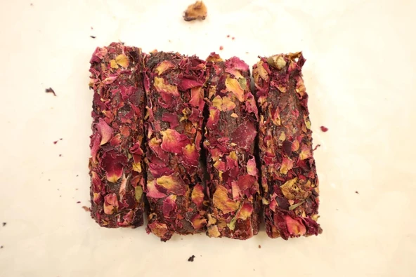 Öz Altın Kayısı Güllü Fitil Lokum 1 KG ürün görseli 1