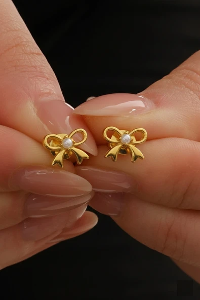 925 ayar gümüş altın yaldızlı incili fiyonk modeli küpe SGTL12829GOLD ürün görseli 1