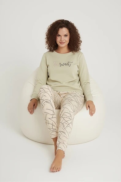 Bravie Luxury Thermal Be Sweet Yazılı Çizgili Desenli Kadın Polar Pijama Takımı – 42040 ürün görseli 1