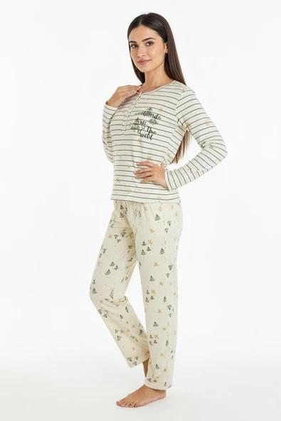Bravie Üstü Yazılı Altı Çam Ağacı Desenli Elite Viscose Pijama Takımı Uzun Ekru 3568 ürün görseli 1