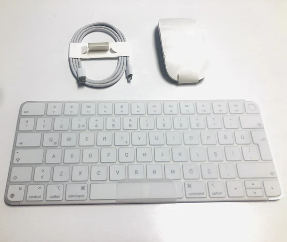PTTAVM: Apple Magic Touch id Keyboard MK293TQ/A Türkçe Q Kablosuz