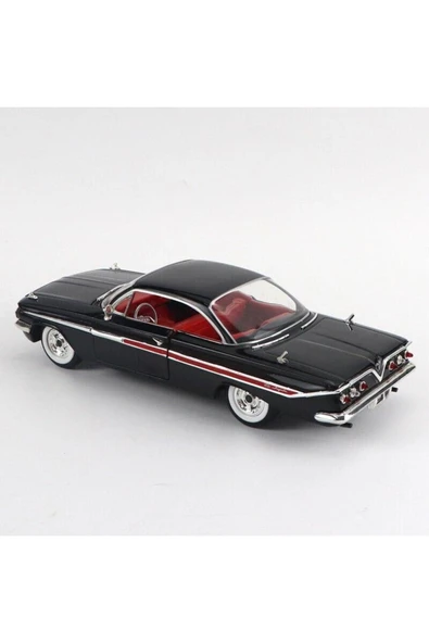 Metal 1:24 1961 Chevy Impala Model Araba - Resim 9