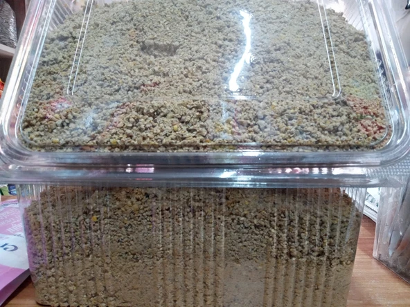 Civciv Yemi Hızlı Büyüten Mısırlı Vitaminli 1 kg ürün görseli 1