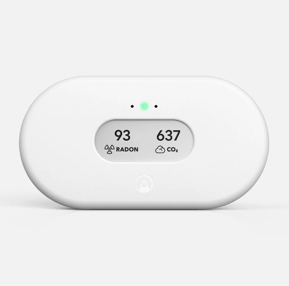 Airthings View Plus 2969 Akıllı Hava Kalitesi Monitörü (Radon, CO₂, VOC, PM2.5) ürün görseli 1