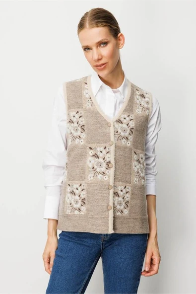 24084 DESEN TRİKO PITIRCIK ÇİÇEKLİ PATCHWORK KEÇE YELEK - Resim 10