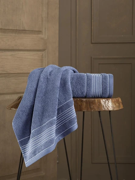 Ladin Pamuk Banyo Havlusu 70x140 ürün görseli 1