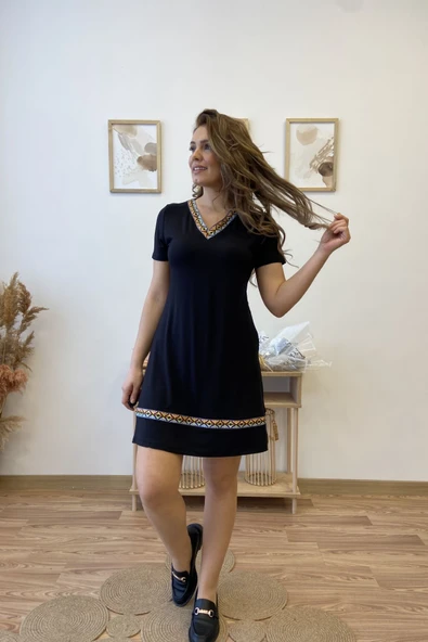 Etnik Şeritli V Yaka Mini Elbise ürün görseli 1
