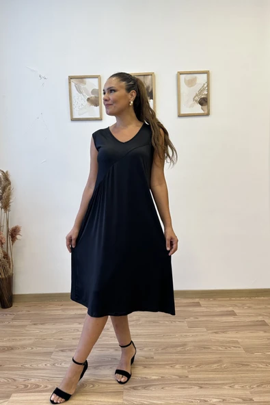 Verev Kesim Micro Kumaş Midi Elbise ürün görseli 1