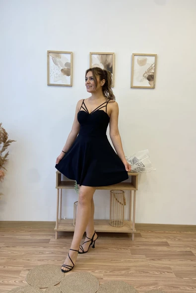 Göğüs Kuplu Kloş Mini Elbise ürün görseli 1