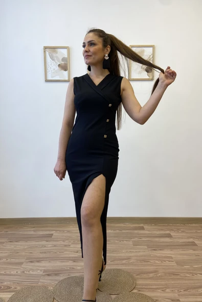 Kruvaze Yaka Düğmeli Yırtmaçlı Uzun Krep Elbise ürün görseli 1