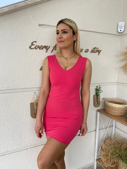 Ön Arka V Yaka Mini Krep Basic Elbise ürün görseli 1
