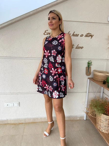 Bisiklet Yaka Çiçekli Mini Elbise - Resim 3