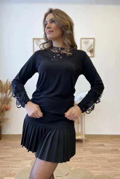Güpür Detaylı Siyah Basic Bluz ürün görseli 1