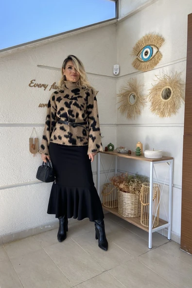 Etek Ucu Volanlı Uzun Krep Etek - Resim 3