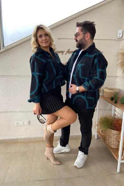 Siyah Desenli Kaşe Gömlek ürün görseli 1