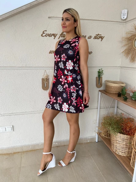 Bisiklet Yaka Çiçekli Mini Elbise - Resim 2