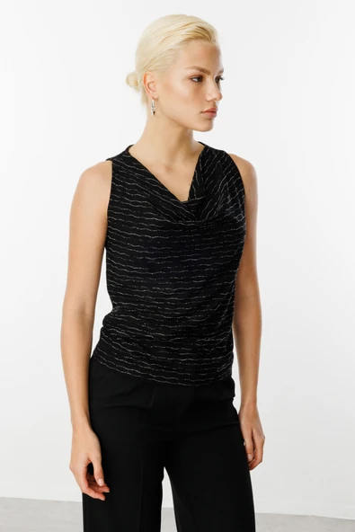 51395 ONTEKS DEGAJE YAKA SIMLI BLUZ - Resim 9