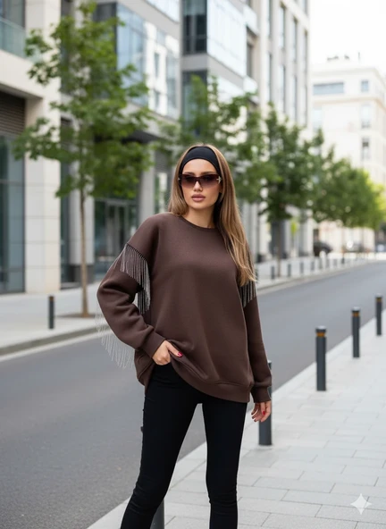 Püsküllü Uzun Kollu Sweat - Resim 10
