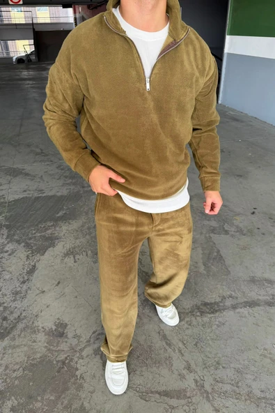 Oversize Fermuarlı Dik Yaka Baggy Pantolonlu Polar Takım ürün görseli 1