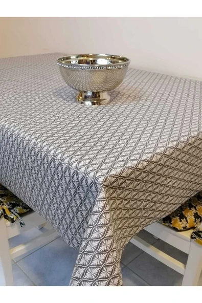 KAYDIRMAZ TABANLI PVC MUŞAMBA - DESENLİ SİLİNEBİLİR MASA ÖRTÜSÜ ürün görseli 1