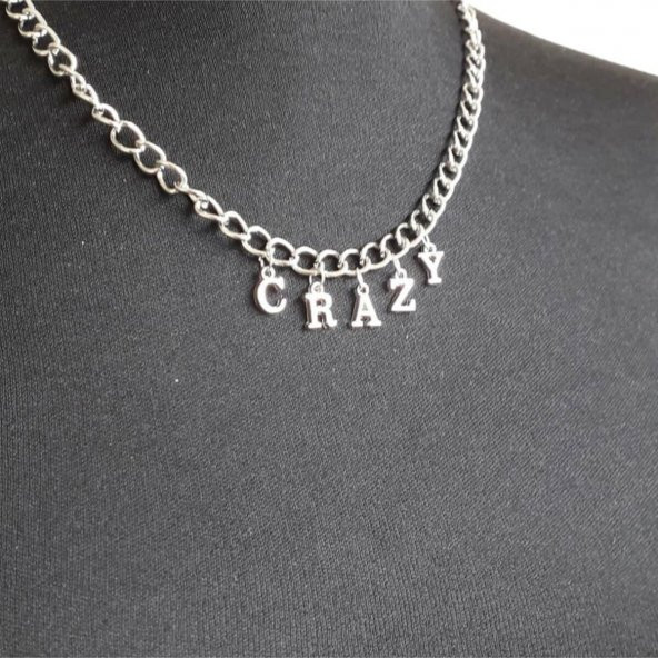 Gri Crazy Yazılı Harfli 45 cm Zincirli Hediyelik Bayan Kolye Takı ürün görseli 1