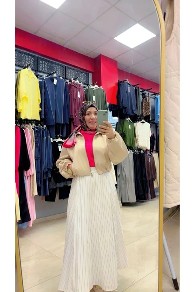 Balon Kollu Crop Mont - Resim 3