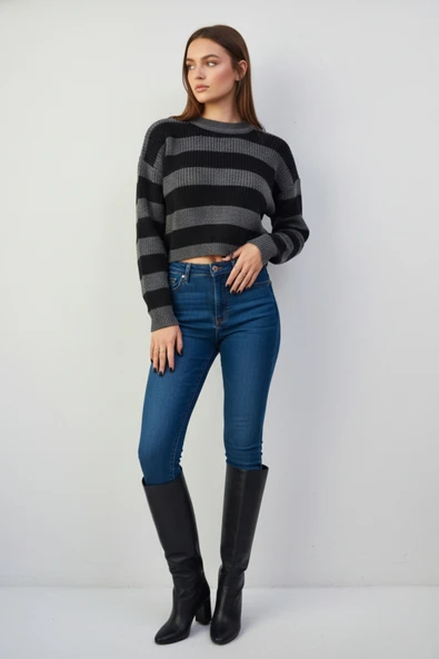 KOZİA OUTDOORS Kadın Kışlık Triko Kazak Siyah Gri Kalın Çizgili Crop ürün görseli 1
