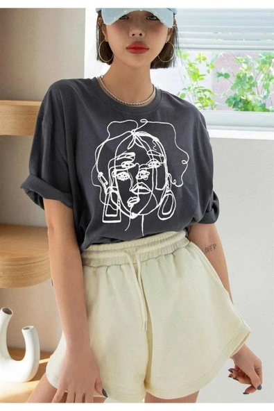 KOZİA OUTDOORS malkoçbey kadın yüz  figür detaylı basic oversize unisex  t-şhirt ürün görseli 1