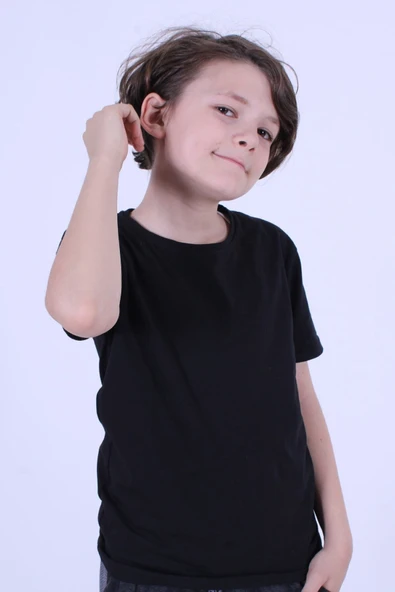 PANİO KİDS Düz Bisiklet Yaka %100 Pamuk Düz Unisex Çocuk Siyah T-shirt//bir Beden Büyük Alınız// ürün görseli 1